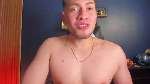 sebastian INDEPENDENT MODEL online show from July 18, 9:20 pm