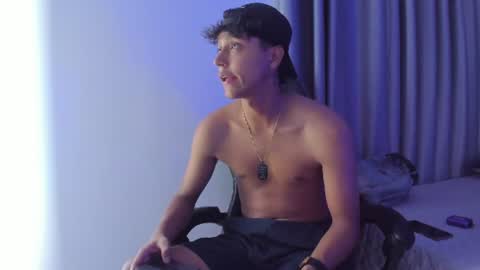sebastiann_04 online show from July 3, 7:40 pm