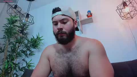 Instagram jeanpaulfit  online show from May 7, 1:16 am