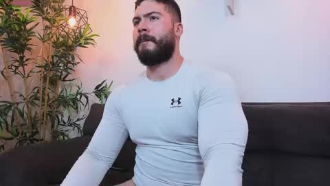 Instagram jeanpaulfit  online show from May 18, 8:35 pm