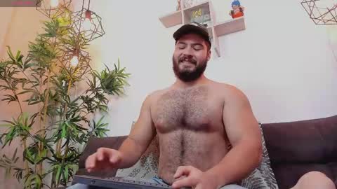 Instagram jeanpaulfit  online show from May 3, 9:28 pm