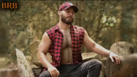 Instagram jeanpaulfit  online show from May 9, 11:50 pm
