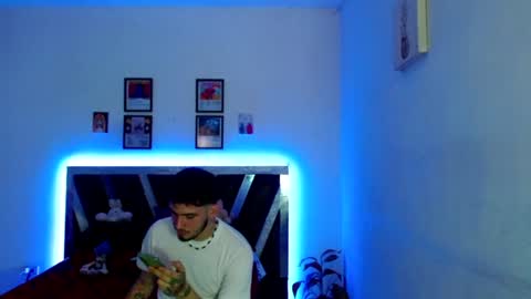 Sebas online show from June 22, 3:25 am