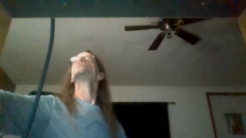 Aaron Guitar online show from August 9, 9:48 am