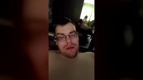 seksiboy854064 online show from July 26, 4:09 am