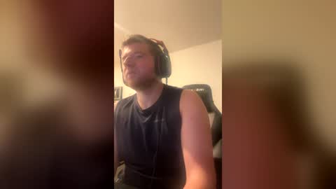 selfmademax579471 online show from July 13, 3:08 am