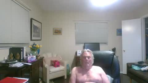 sensualsteve106 online show from December 31, 3:34 am