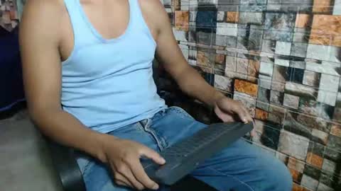arnold online show from August 2, 2:43 am