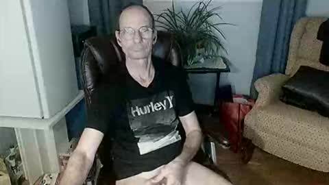 sexy0062 online show from May 12, 3:37 am