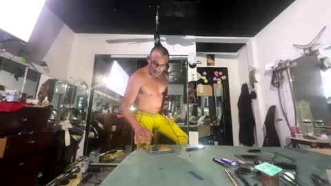 sexybeaner1134 online show from May 18, 12:44 pm