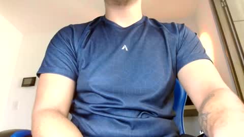 Iker online show from August 1, 2:05 pm