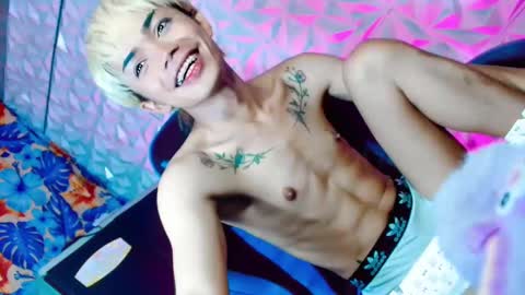 sexyhotbabe18 online show from February 22, 9:56 am