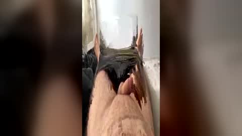 Hello baby.m 23 years old im so so so horny  send tokens and start show  online show from July 5, 11:06 am