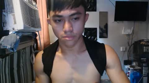 sexystrongcum online show from May 10, 4:03 am