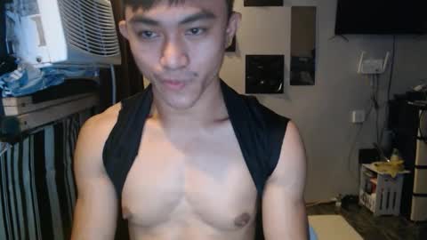 sexystrongcum online show from May 16, 2:42 am