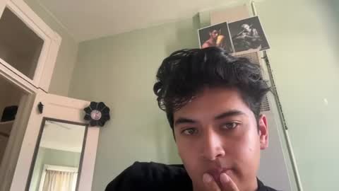 sexytwinkmax online show from August 3, 8:37 pm