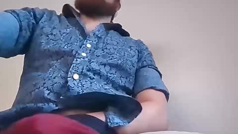 Gee online show from May 2, 11:51 pm