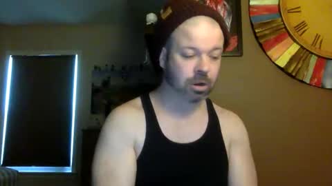 Shady online show from May 1, 6:10 pm