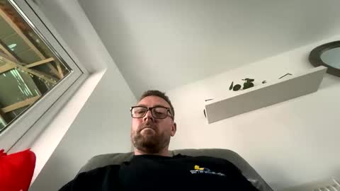 Sharksboy online show from May 17, 5:15 am