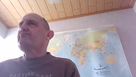 Peter online show from May 3, 11:24 am