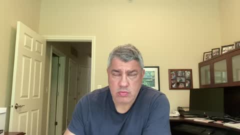 Chicago Guy online show from July 19, 11:11 pm