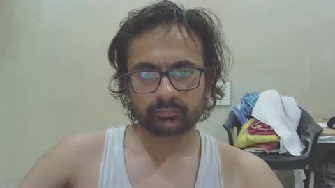 shubhamkhandelwal123 online show from May 4, 6:42 pm