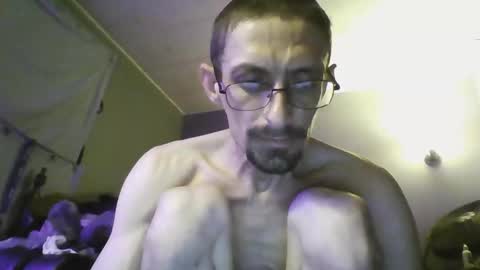 shybilly40 online show from May 17, 11:45 pm