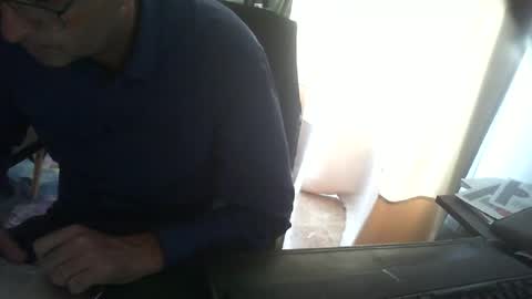shyfrenchcock online show from June 30, 12:39 pm