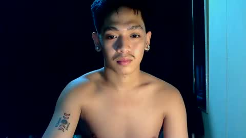 silkspider_210802 online show from July 16, 12:45 pm
