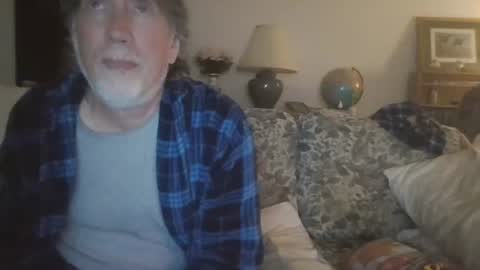 silverfunfox online show from May 3, 3:42 am