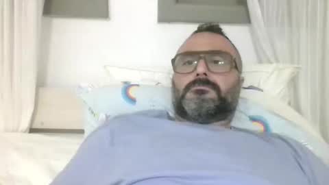 Si online show from May 5, 8:20 pm