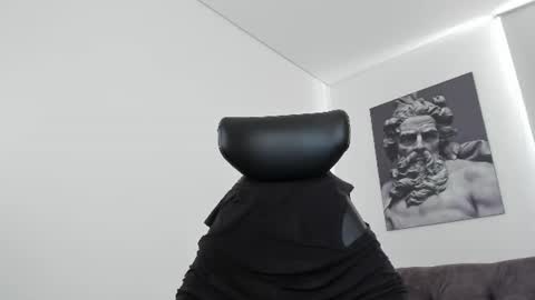 simon_leon01 online show from June 24, 10:34 pm