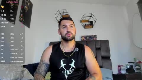 Simon online show from May 26, 8:27 pm