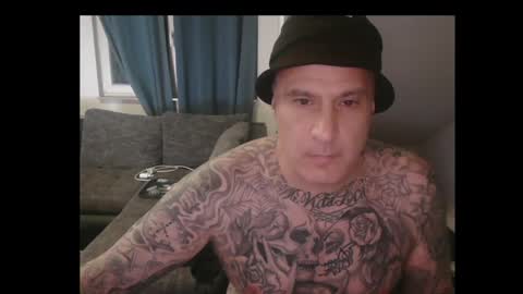 sinalco1975 online show from May 15, 2:53 am