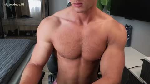 Richard online show from August 3, 9:04 am