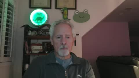 Don Roberto online show from May 4, 1:07 am