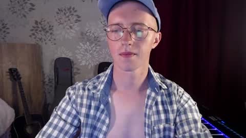 Alex online show from June 28, 2:01 pm