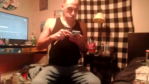 Danny skiff online show from May 13, 2:08 am