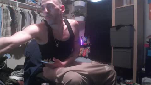 Danny skiff online show from May 14, 2:31 am