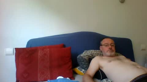 sirdon83 online show from July 25, 12:35 pm