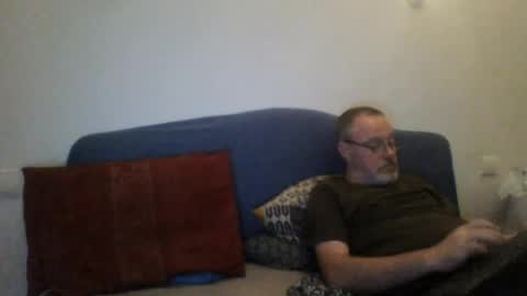 sirdon83 online show from August 1, 3:44 pm