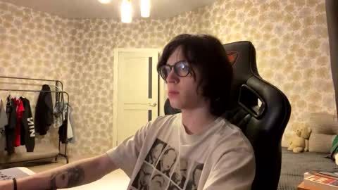 skinnyfitboy online show from May 15, 1:14 am