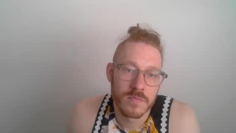 sklave_s online show from June 20, 11:15 am