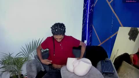 sky_walkerss online show from July 27, 1:23 am
