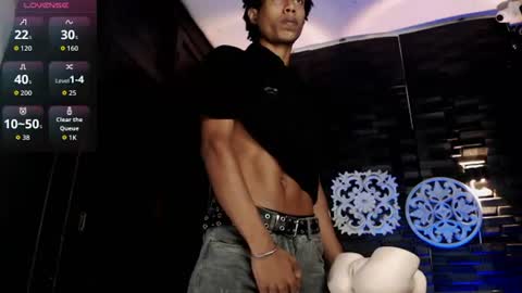 sky_walkerss online show from August 3, 3:16 am