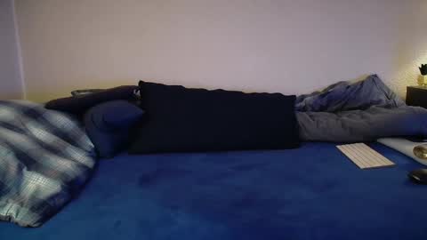 SexySlaveBoy online show from May 24, 1:22 am