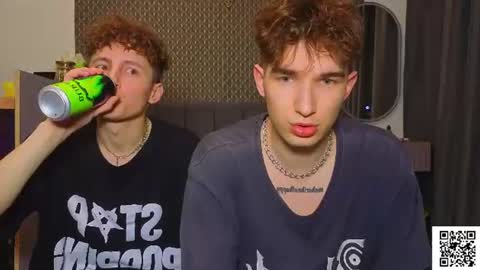 sluttsavage online show from August 8, 9:44 pm