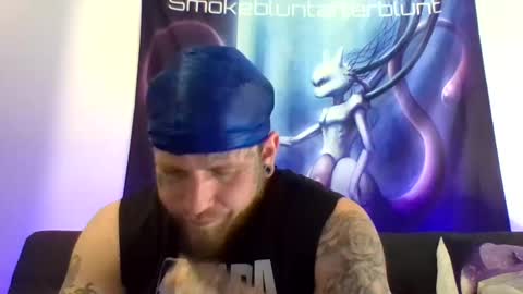 smoke online show from April 28, 2:27 am