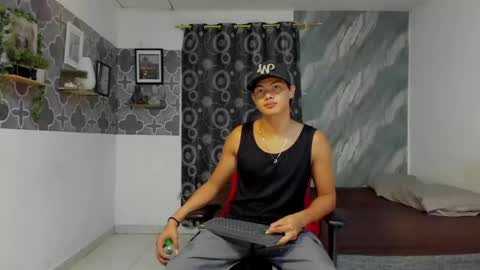 son_hades online show from April 19, 3:50 am