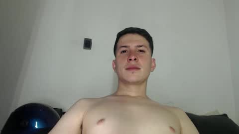soymanuel777 online show from May 5, 5:02 pm